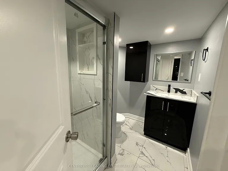 11 Northern Breeze Cres #LOWER — Photo 13
