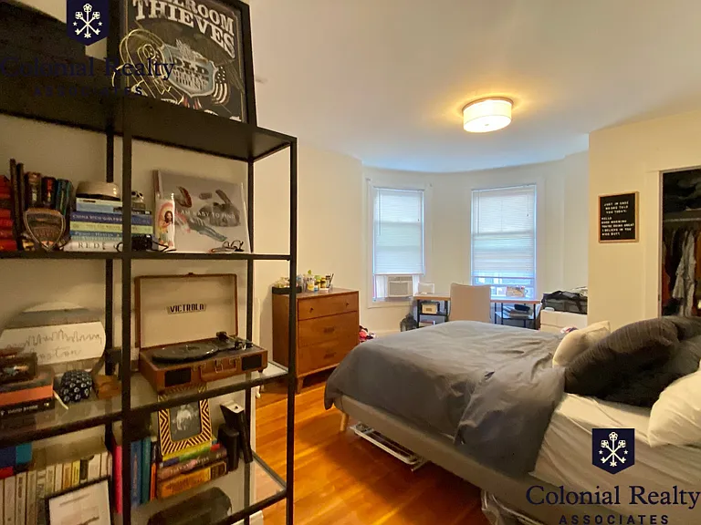83 Harvard St #290 — Photo 16