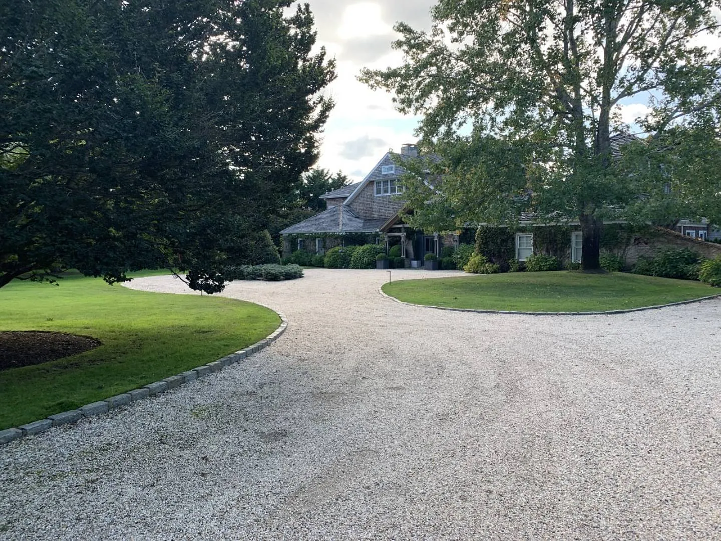 Estate Section 2+ acres Waterfront and Dock — Photo 3
