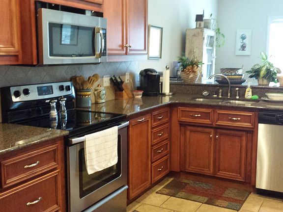 3rd image of 4410 Woodfield Dr