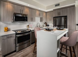 Onyx, Los Angeles, CA 90015