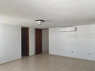 592 Paseo — Photo 10