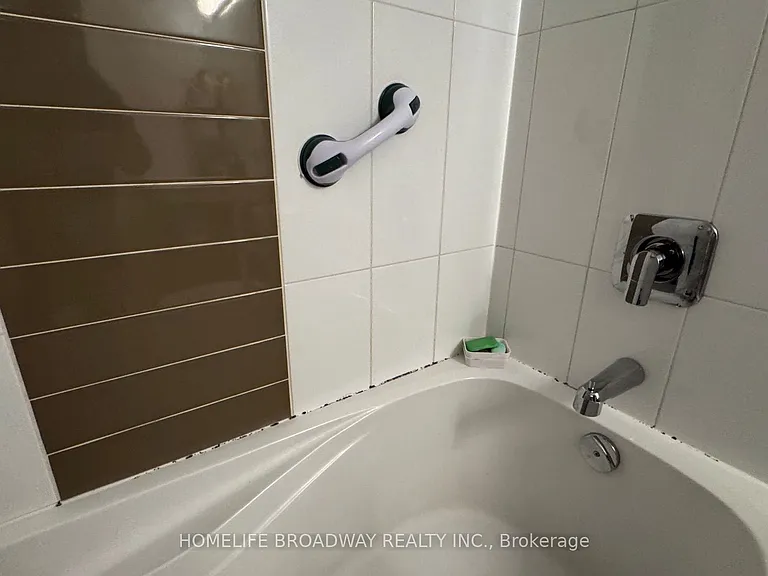 365 Church St #812 — Photo 27