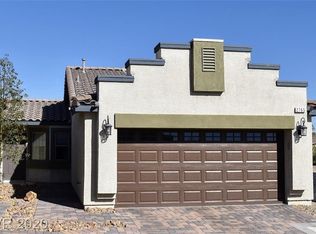 2765 Chetco River St, Laughlin, NV 89029