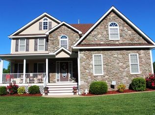 11701 Bullock Ct, Midlothian, VA 23112