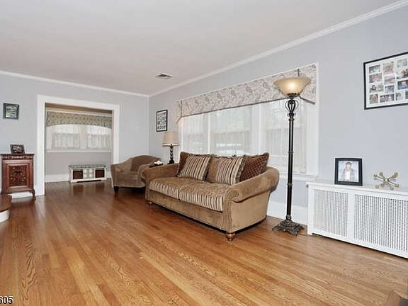 5th image of 500 Rock Rd