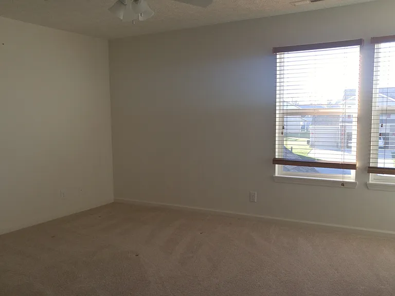 2891 Biscayne Ct — Photo 9