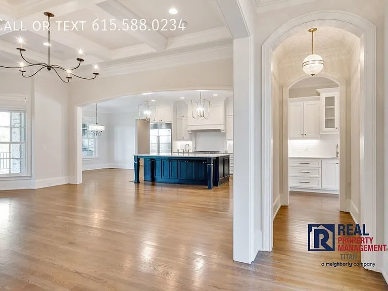 9220 Lehigh Dr — Photo 33