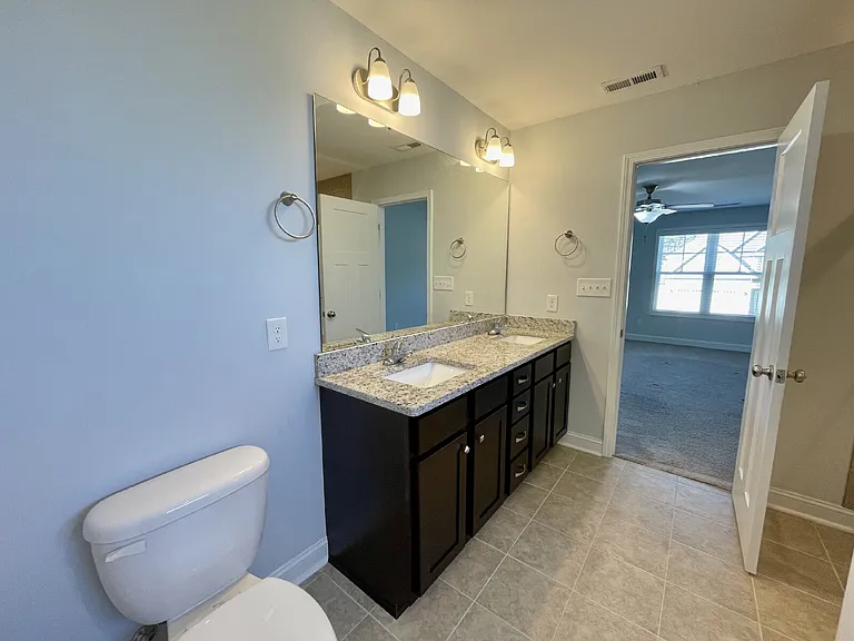 5137 Thruway Rd — Photo 8