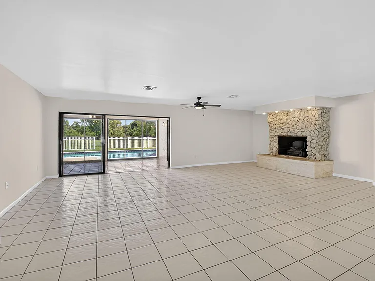 10157 La Reina Rd — Photo 10