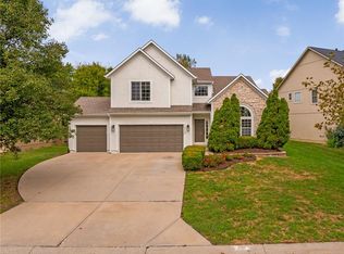 16664 W 155th Ter, Olathe, KS 66062