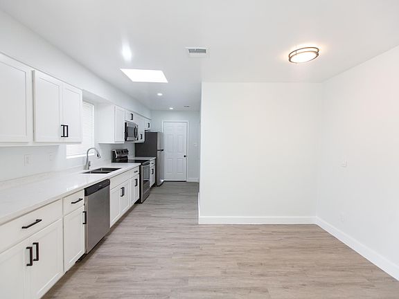 3rd image of 1002 E Turney Ave APT 5