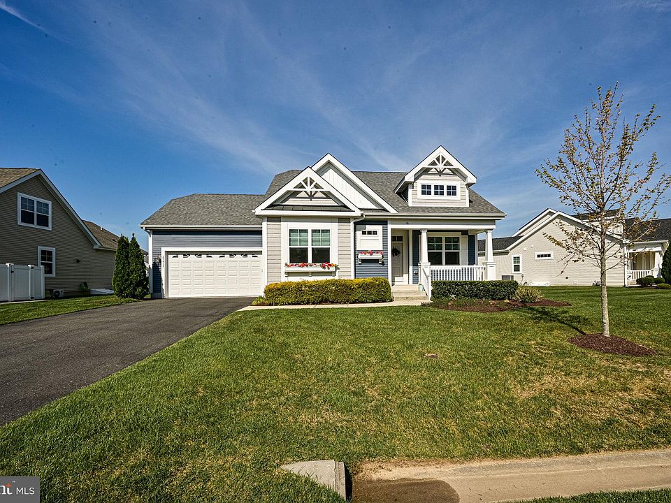 1st image of 29435 Andrew Jackson Dr