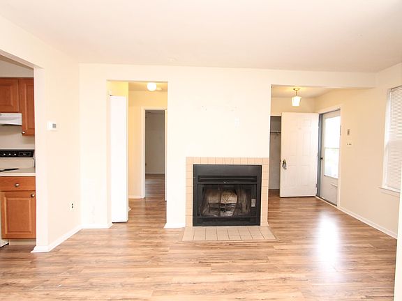 2nd image of 38 Waterview Dr #38