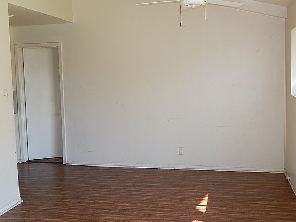 4th image of 6145 Birchwood Dr