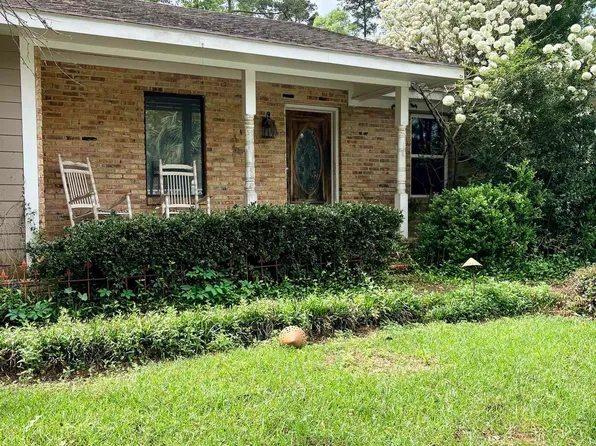 1018 Ted Bates Rd, Evergreen, AL 36401