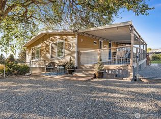 304 Agate Ln SW, Mattawa, WA 99349