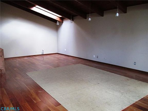 4th image of 406 Beech Ln