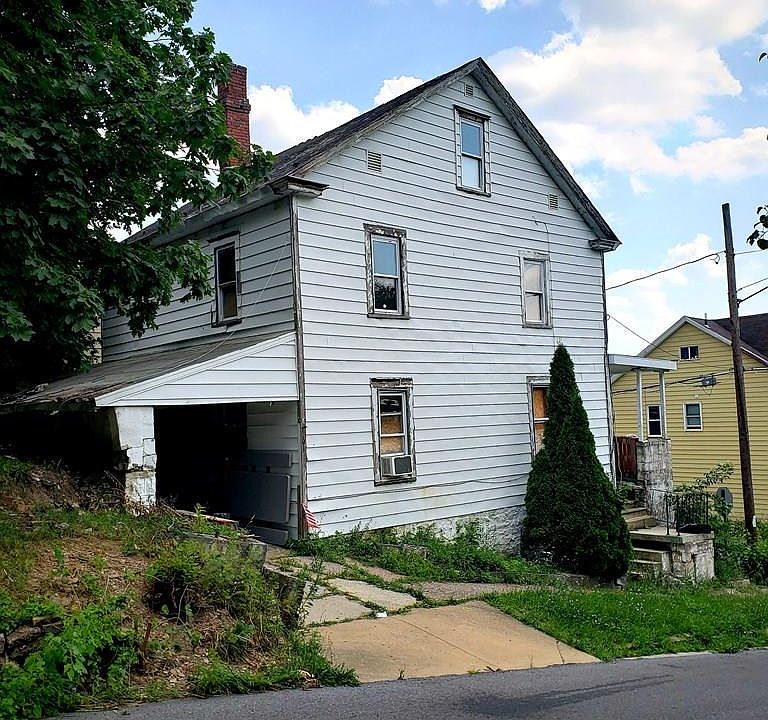 2nd image of 1616 3rd St