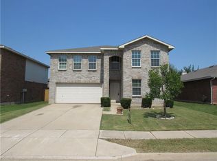 1829 Shasta View Dr, Justin, TX 76247