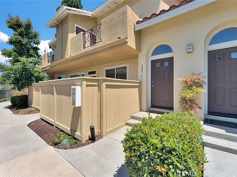 28476 Porsena Way — Photo 1