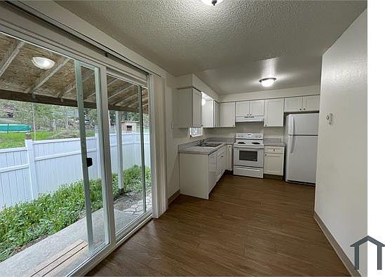 1st image of 15416 74th Ave E APT D