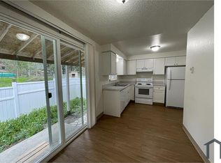 15416 74th Ave E APT D, Puyallup, WA 98375