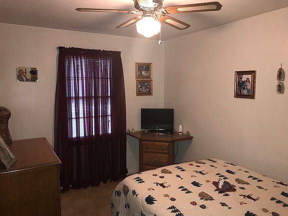 4th image of 2140 Reedale Ave