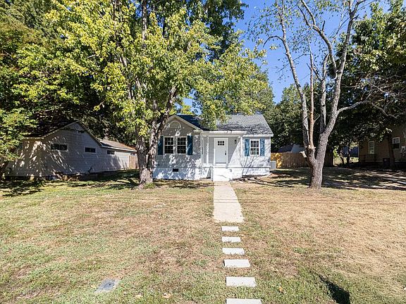 2nd image of 1206 Sims Ave