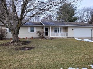 206 Franks Dr, Philo, IL 61864