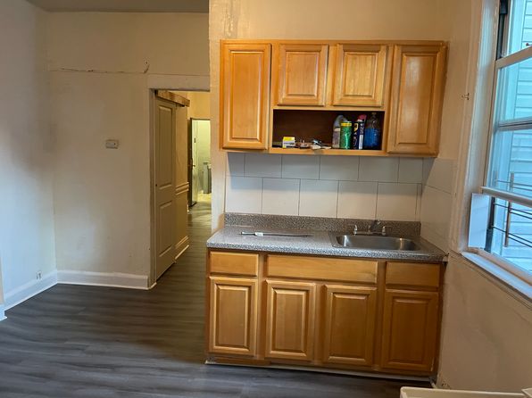 (undisclosed Address)