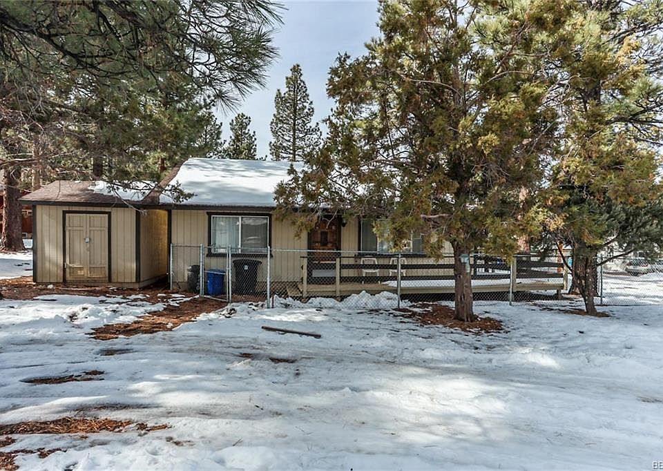 1st image of 2068 Mahogany Ln