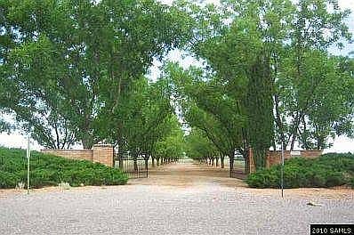 Lane going into Ranch