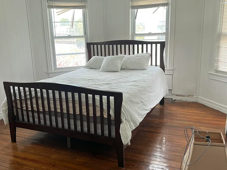 235 S Lincoln Ave — Photo 10