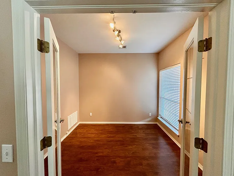 4501 N Youngs Blvd #1 — Photo 6