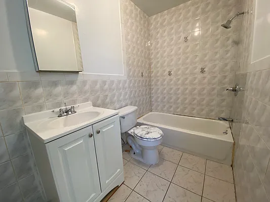 Rented by Nooklyn NYC LLC | media 10