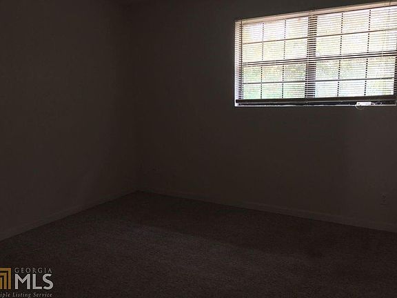 3rd image of 2503 Hidden Cove Ct B Ct #B