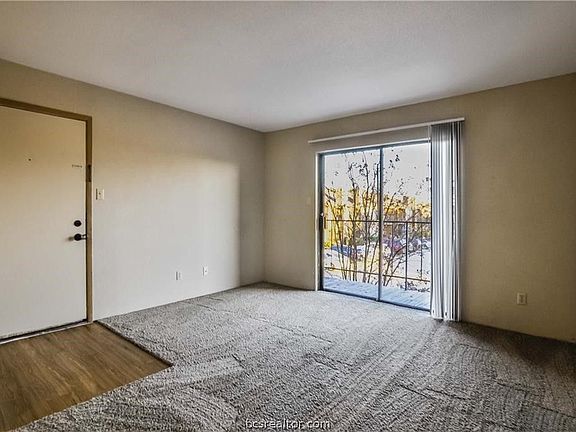2nd image of 904 University Oaks Blvd APT 30