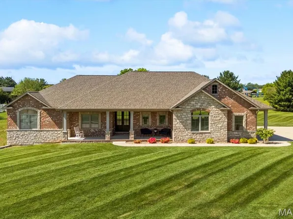 701 Williams Lndg, Waterloo, IL 62298