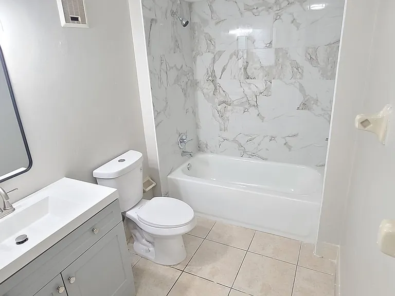 2118 Oak Meadow Cir — Photo 21