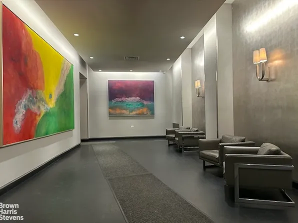 63 East 9th Street 9G image 11 of 11