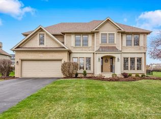 515 Prairie Ridge Ln, North Aurora, IL 60542