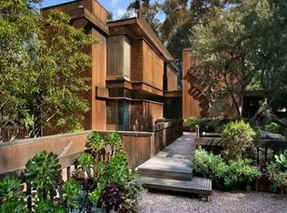 14623 Hilltree Rd, Santa Monica, CA 90402