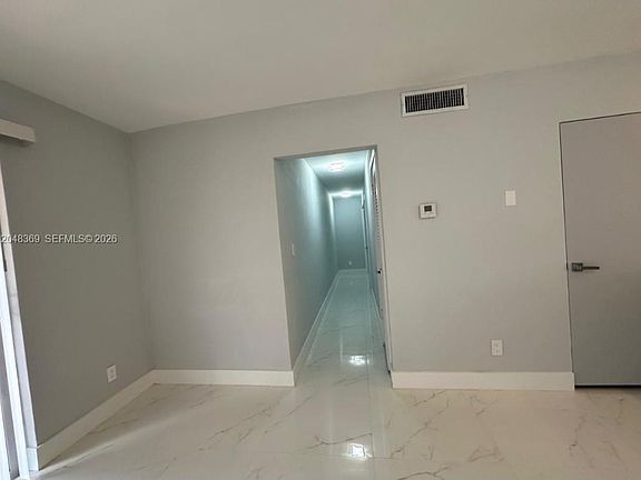 4th image of 1722 Mayo St APT 207