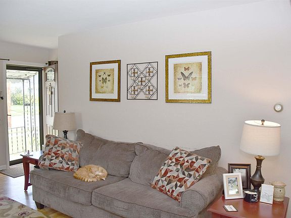 5th image of 1948 Inglewood Pl