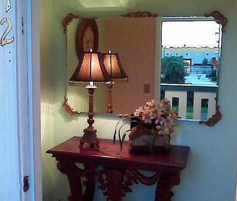 2nd image of 412 Southampton A