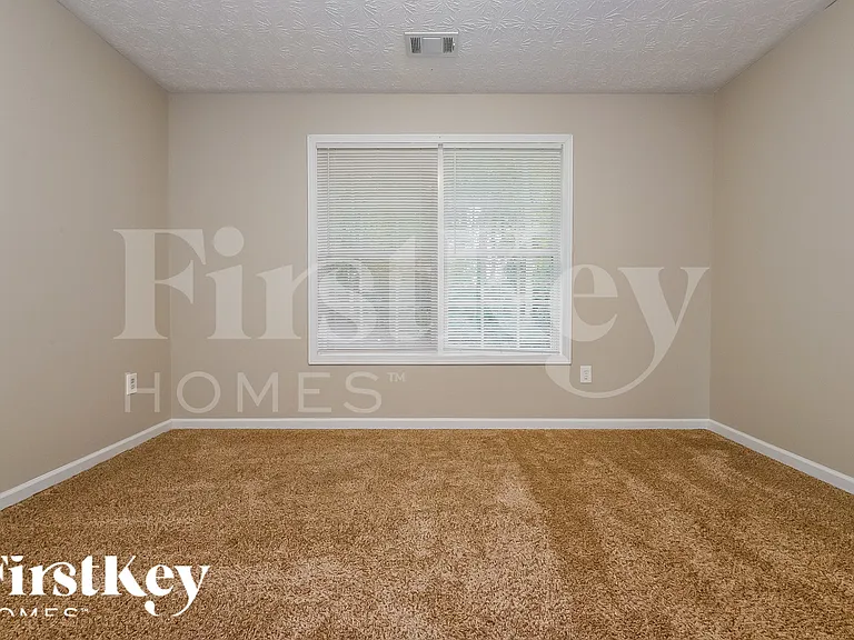 54 Windcrest Dr — Photo 14