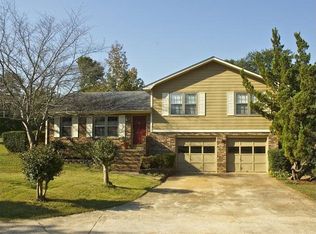 1030 Carriage Hill Rd, Watkinsville, GA 30677