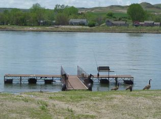 8700 Island Rd, Bismarck, ND 58503