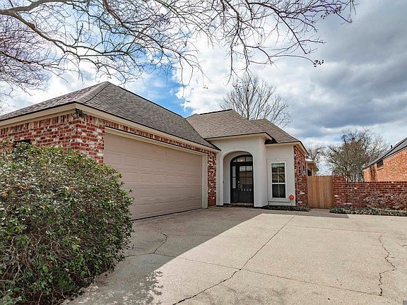 2nd image of 2030 Springmorning Dr